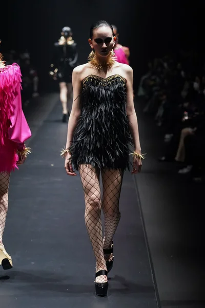 Look 38
